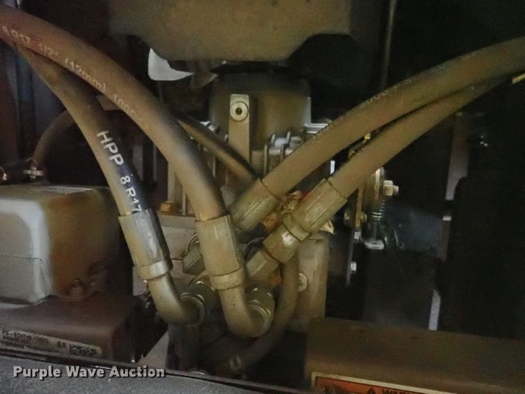 image for item DE0912 Grasshopper 727K ZTR lawn mower