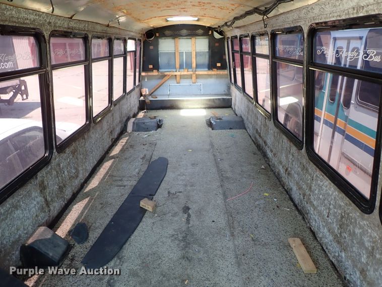 image for item DE5499 1998 Neoplan El Dorado coach bus