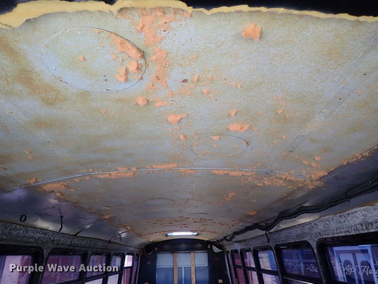 image for item DE5499 1998 Neoplan El Dorado coach bus