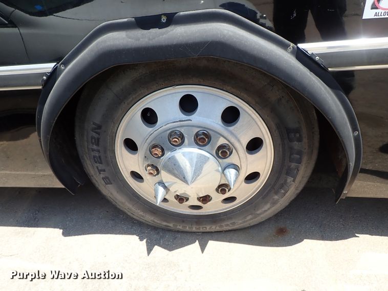 image for item DE5499 1998 Neoplan El Dorado coach bus