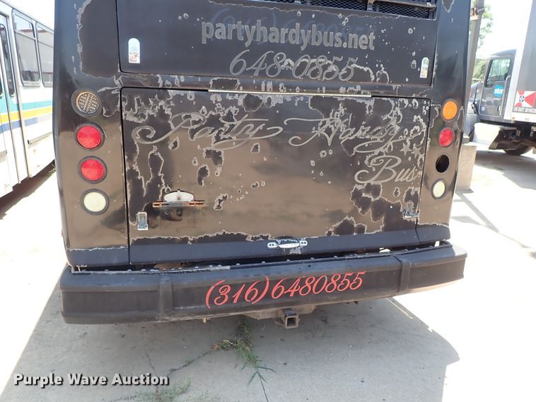 image for item DE5499 1998 Neoplan El Dorado coach bus