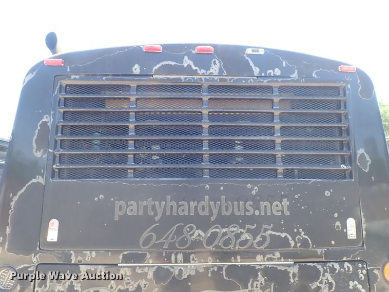 image for item DE5499 1998 Neoplan El Dorado coach bus