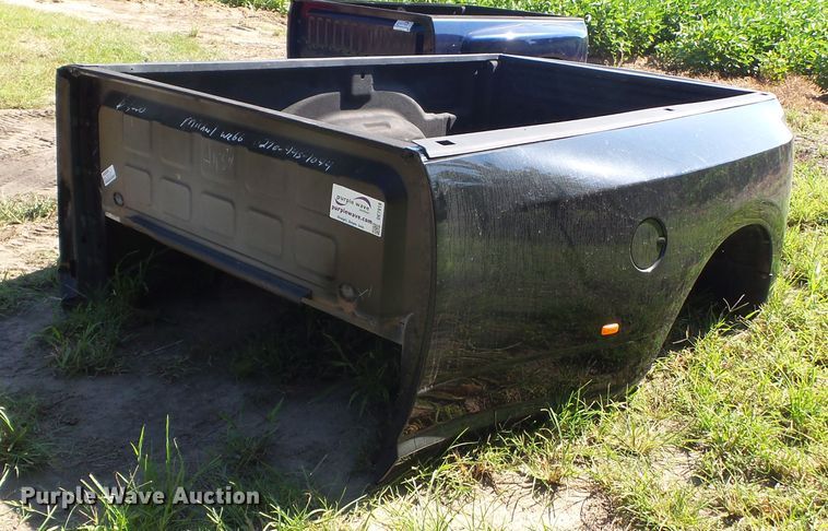 image for item DE7918 2012 Dodge Ram 3500 pickup truck bed