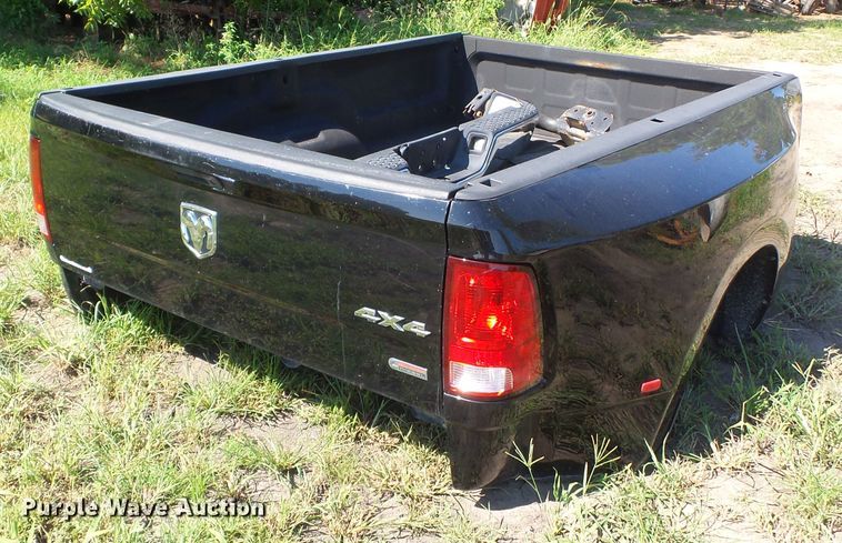 image for item DE7918 2012 Dodge Ram 3500 pickup truck bed