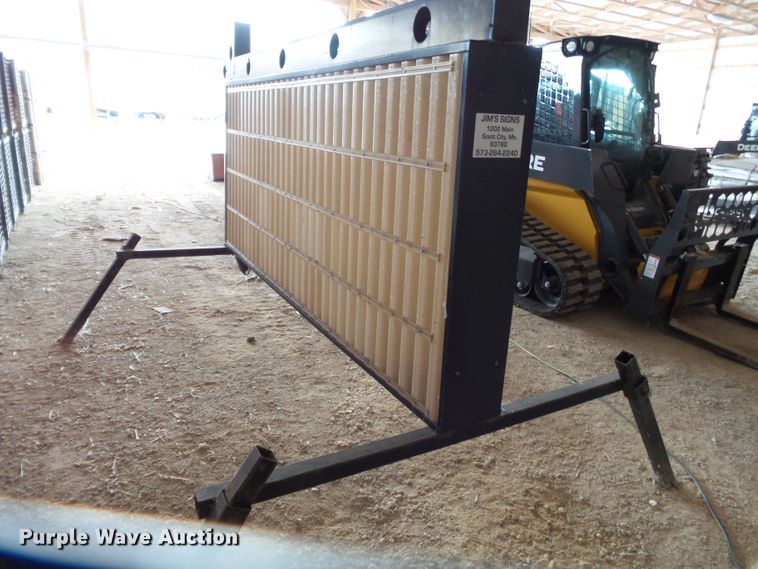 image for item DE7927 Message board