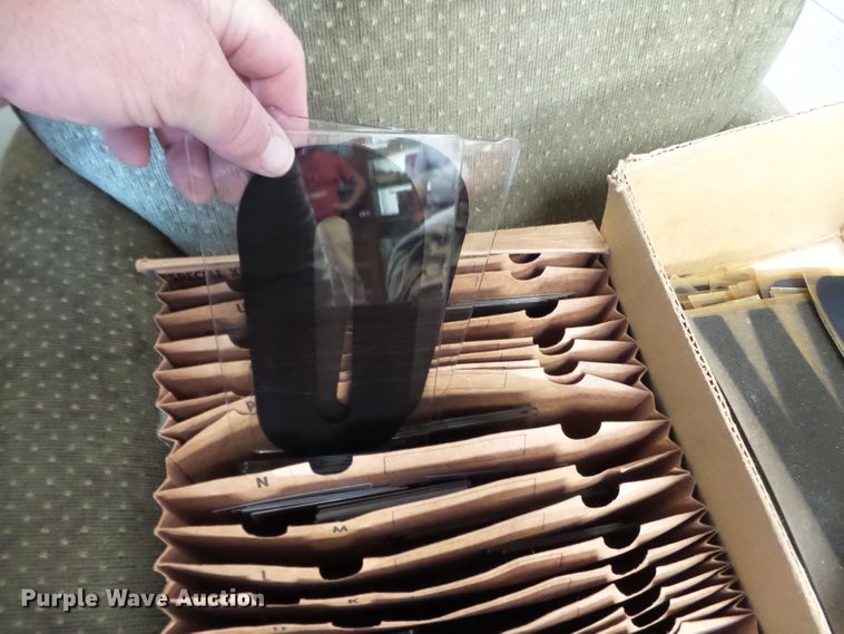 image for item DE7927 Message board