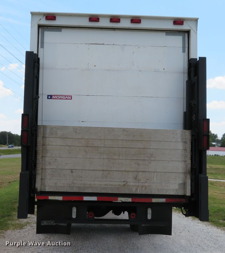 image for item DE8248 2009 Kenworth T270 box truck
