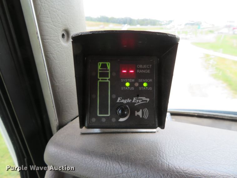 image for item DE8248 2009 Kenworth T270 box truck