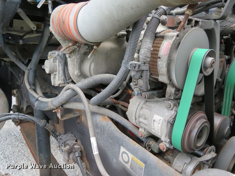 image for item DE8248 2009 Kenworth T270 box truck