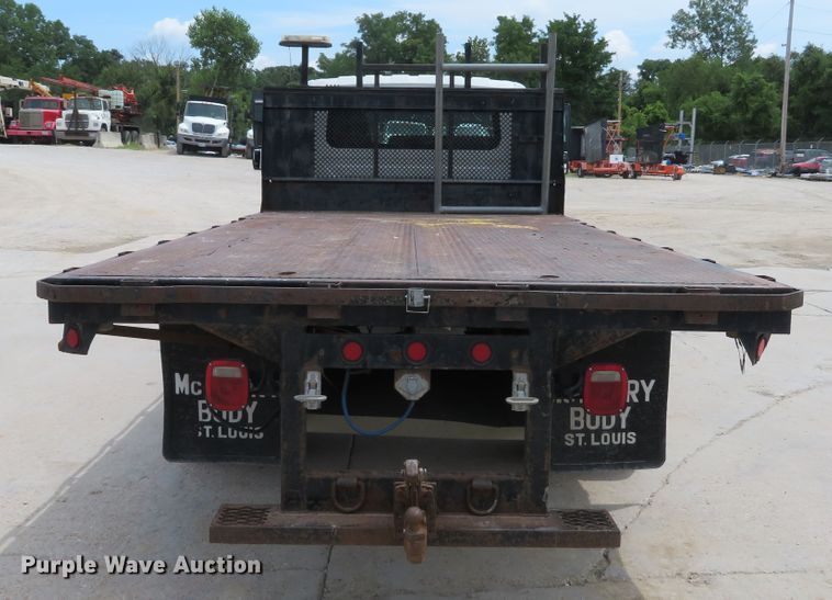 image for item DE8253 2012 International TerraStar flatbed truck