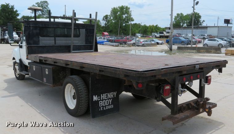 image for item DE8253 2012 International TerraStar flatbed truck