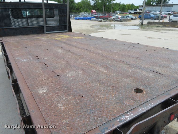 image for item DE8253 2012 International TerraStar flatbed truck