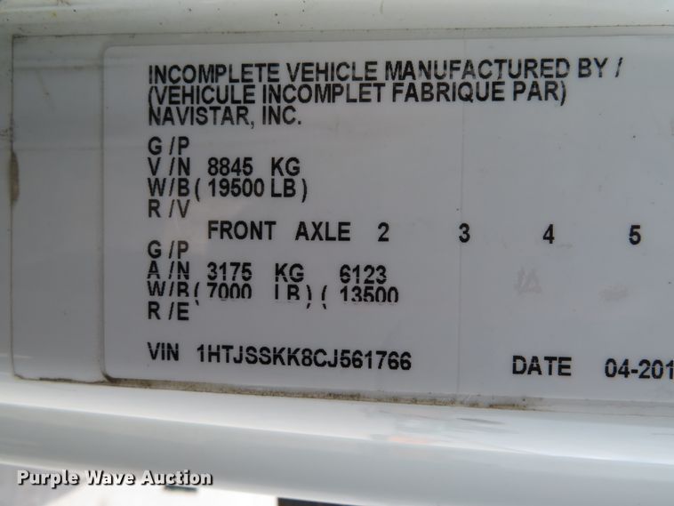 image for item DE8253 2012 International TerraStar flatbed truck