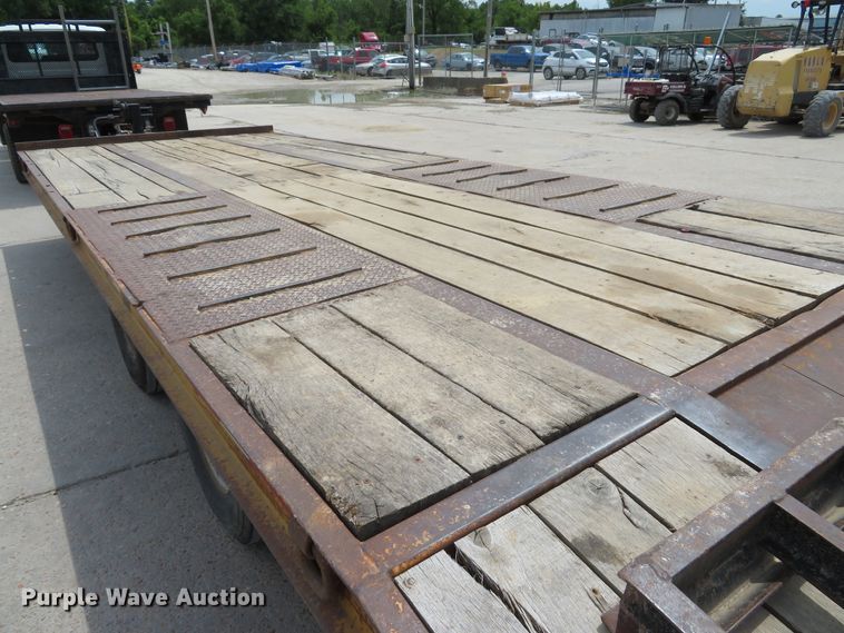 image for item DE8254 1996 Dynaweld equipment trailer