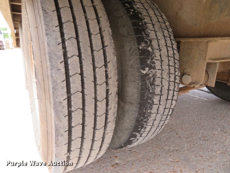 image for item DE8254 1996 Dynaweld equipment trailer