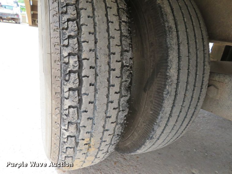 image for item DE8254 1996 Dynaweld equipment trailer