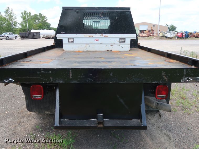 image for item DG4081 2008 Ford F550 Super Duty XL Crew Cab flatbed truck