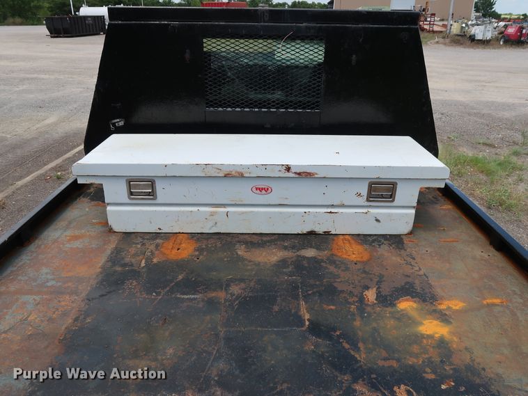 image for item DG4081 2008 Ford F550 Super Duty XL Crew Cab flatbed truck