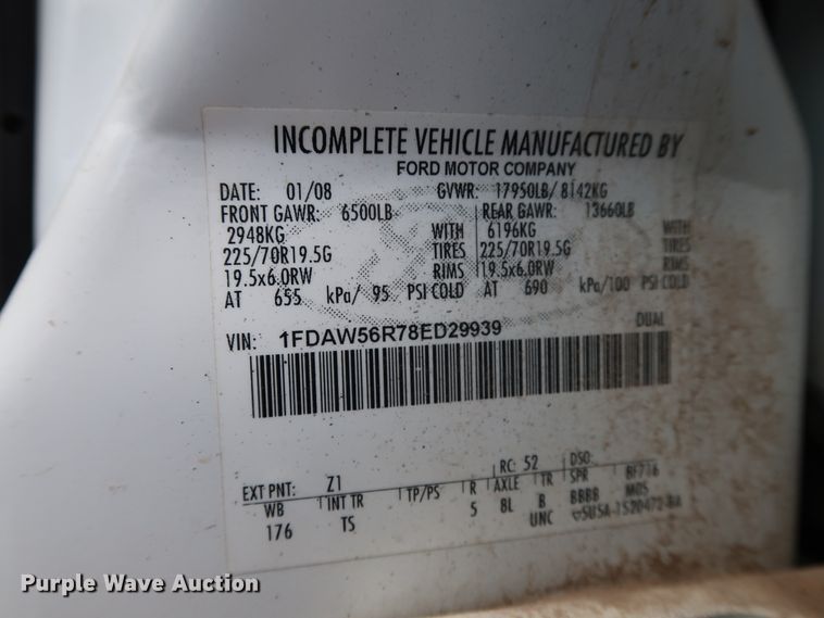 image for item DG4081 2008 Ford F550 Super Duty XL Crew Cab flatbed truck