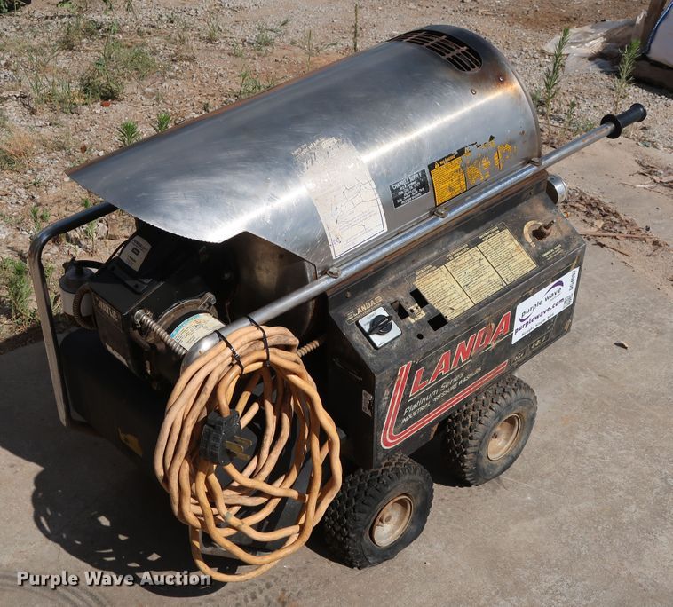 image for item DG4087 Landa PHW4-2000 pressure washer