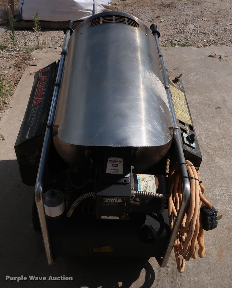 image for item DG4087 Landa PHW4-2000 pressure washer