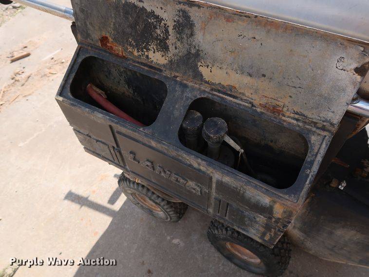 image for item DG4087 Landa PHW4-2000 pressure washer