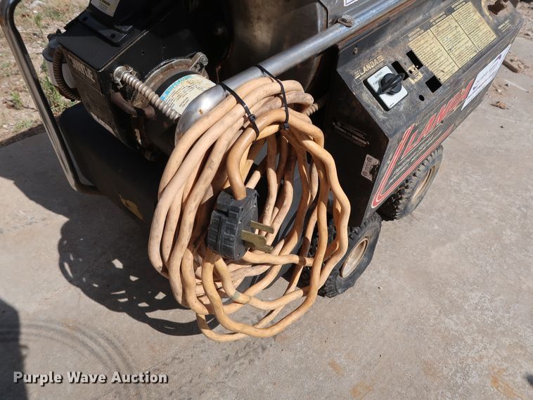 image for item DG4087 Landa PHW4-2000 pressure washer