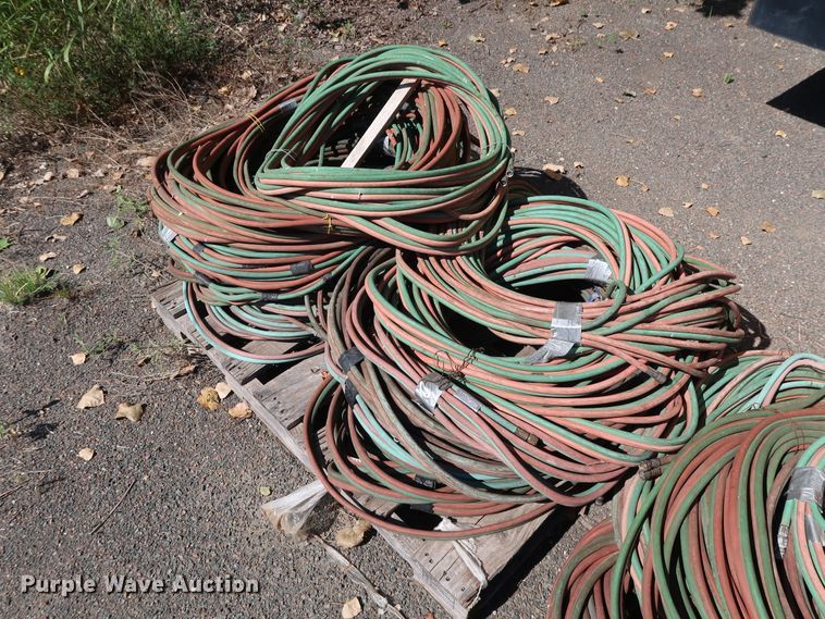 image for item DG4090 Approximately 50 twin-line acetylene torch leads