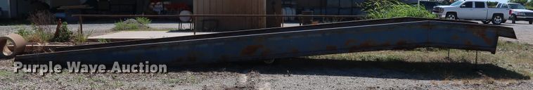 image for item DG4093 Bluff Manufacturing loading dock/yard ramp