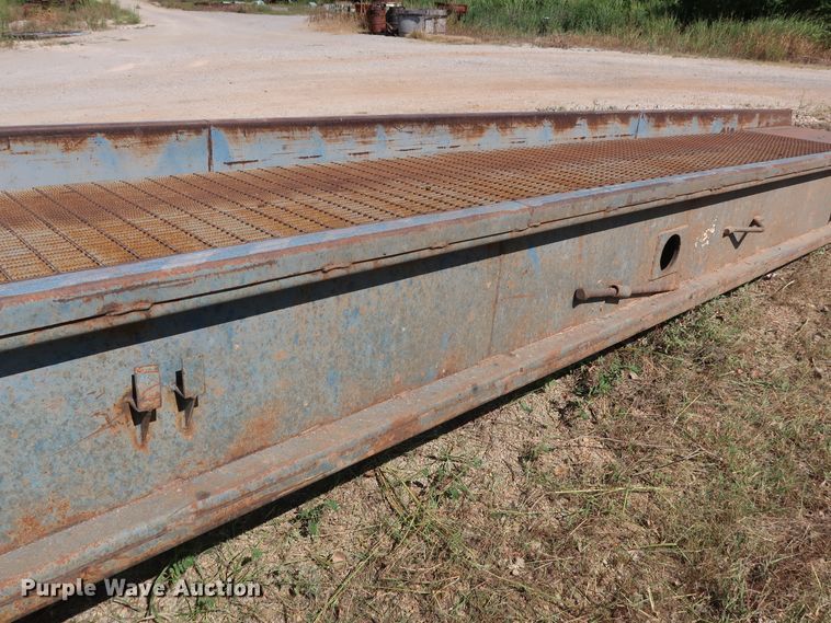 image for item DG4093 Bluff Manufacturing loading dock/yard ramp