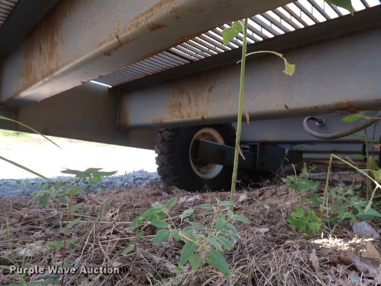 image for item DG4093 Bluff Manufacturing loading dock/yard ramp