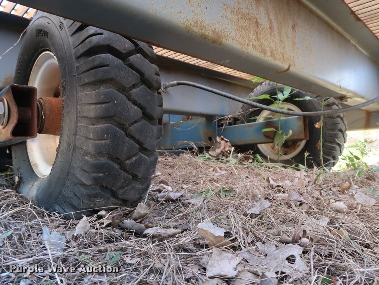 image for item DG4093 Bluff Manufacturing loading dock/yard ramp