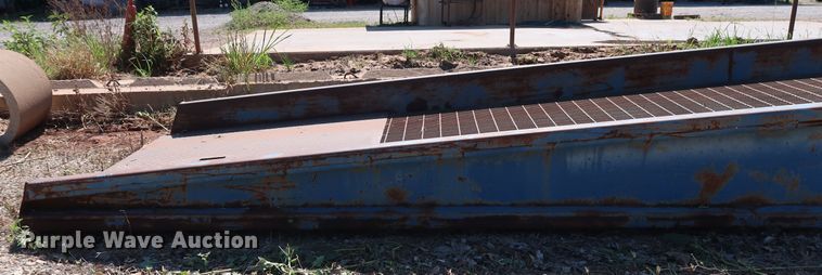 image for item DG4093 Bluff Manufacturing loading dock/yard ramp