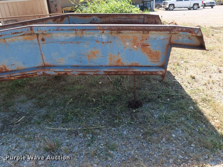 image for item DG4093 Bluff Manufacturing loading dock/yard ramp