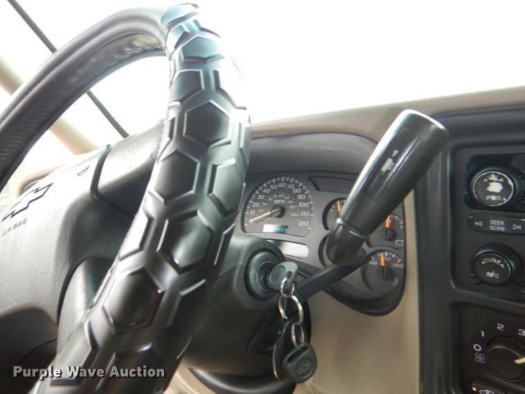 image for item DG4862 2005 Chevrolet Silverado 1500 Ext. Cab pickup truck