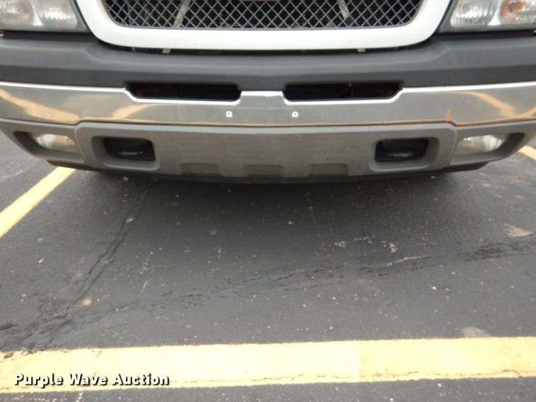 image for item DG4862 2005 Chevrolet Silverado 1500 Ext. Cab pickup truck