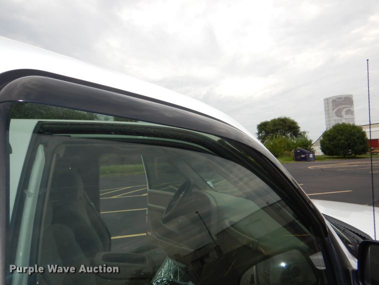 image for item DG4862 2005 Chevrolet Silverado 1500 Ext. Cab pickup truck