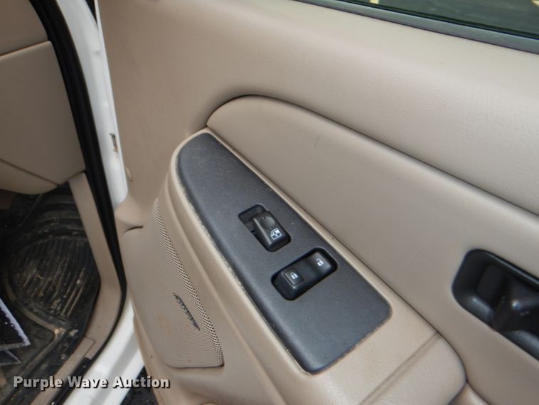 image for item DG4862 2005 Chevrolet Silverado 1500 Ext. Cab pickup truck