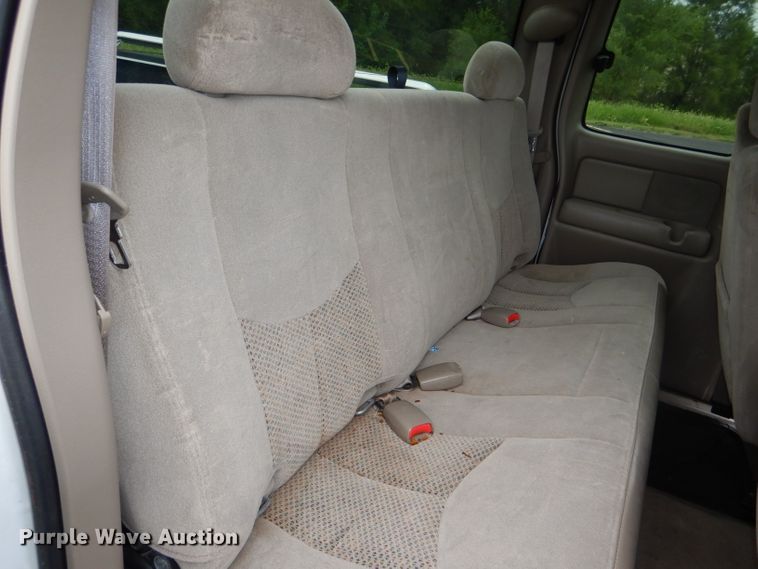 image for item DG4862 2005 Chevrolet Silverado 1500 Ext. Cab pickup truck