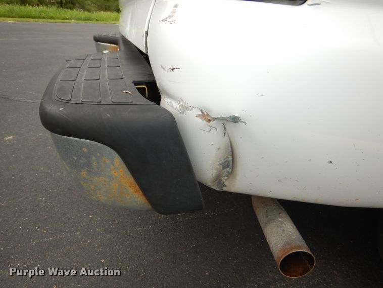 image for item DG4862 2005 Chevrolet Silverado 1500 Ext. Cab pickup truck