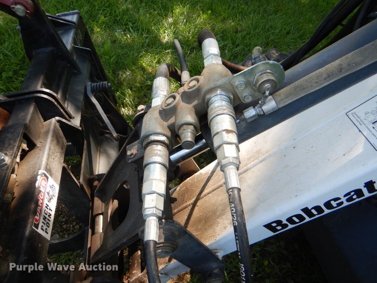 image for item DG4869 2005 Bobcat Toolcat 5600 utility vehicle