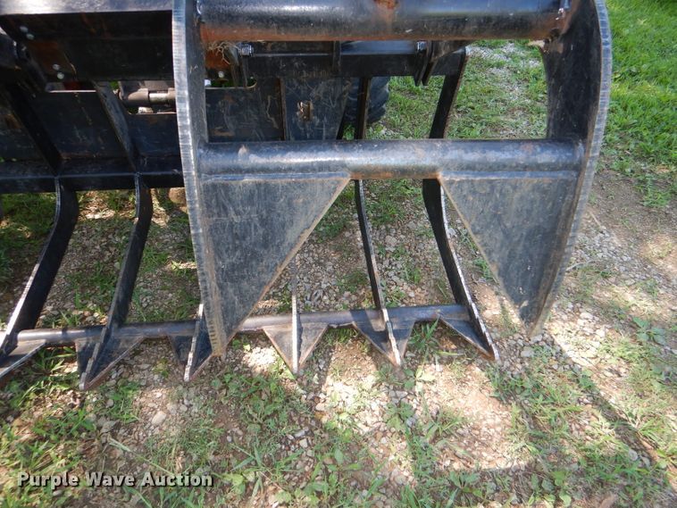 image for item DG4869 2005 Bobcat Toolcat 5600 utility vehicle