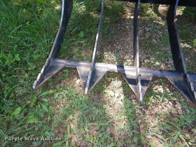 image for item DG4869 2005 Bobcat Toolcat 5600 utility vehicle