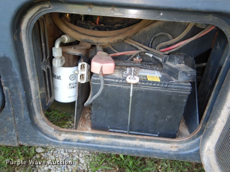 image for item DG4869 2005 Bobcat Toolcat 5600 utility vehicle