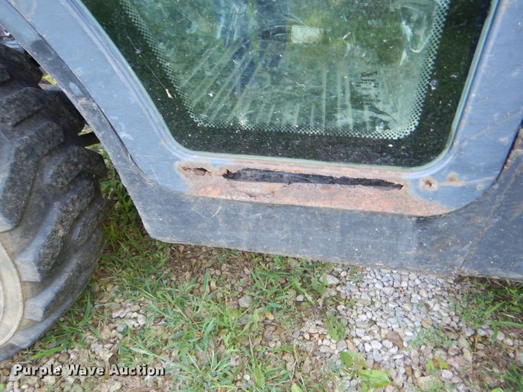 image for item DG4869 2005 Bobcat Toolcat 5600 utility vehicle