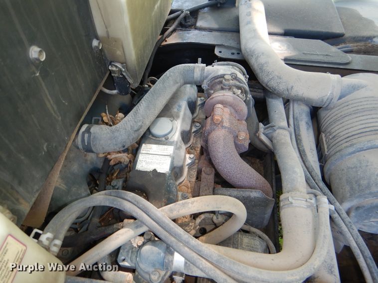 image for item DG4869 2005 Bobcat Toolcat 5600 utility vehicle