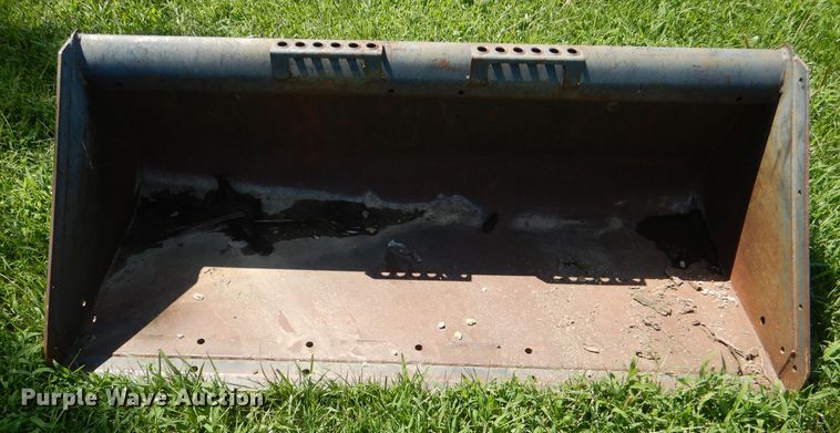 image for item DG4869 2005 Bobcat Toolcat 5600 utility vehicle