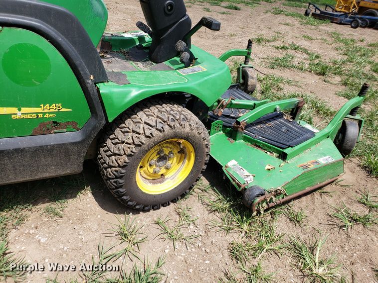 image for item DH4571 John Deere 1445 Series II lawn mower
