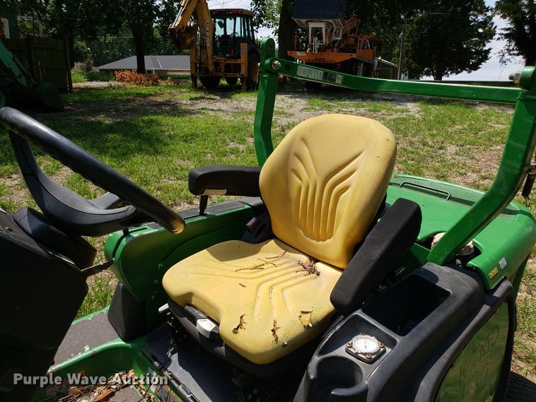 image for item DH4572 John Deere 1445 Series II lawn mower