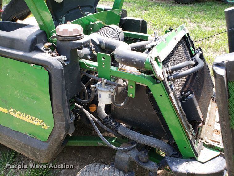 image for item DH4572 John Deere 1445 Series II lawn mower